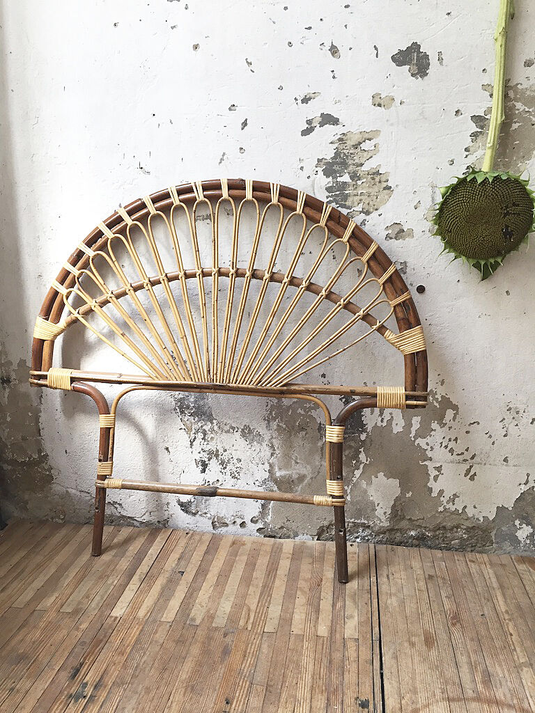 Vintage rattan headboard 1 place
