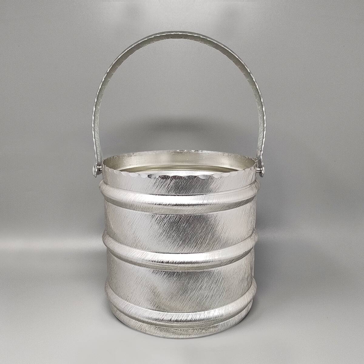 1960s Elegant Champagne Ice Bucket by Arir in Aluminium. Made in Italy