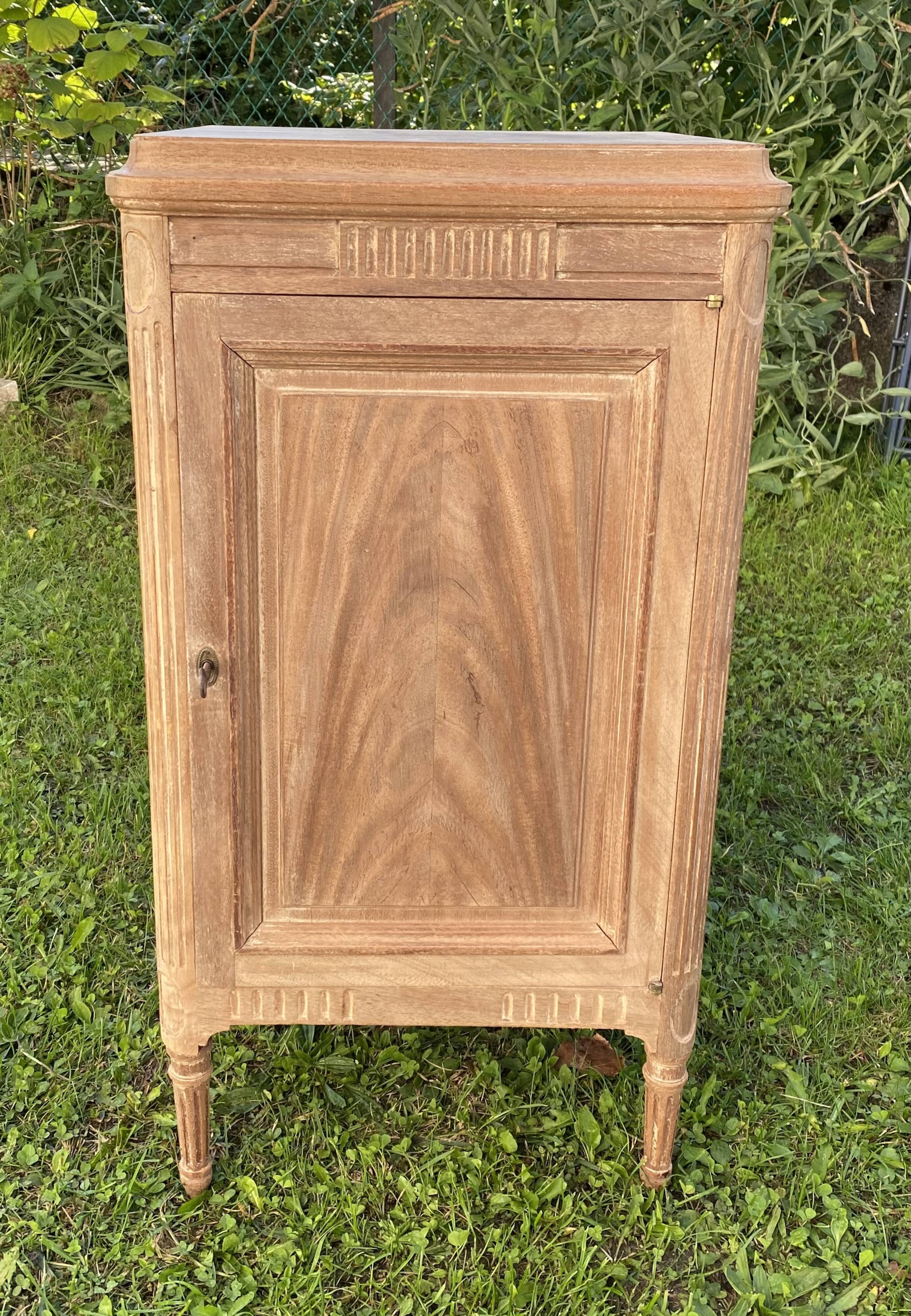 Art Deco filing cabinet