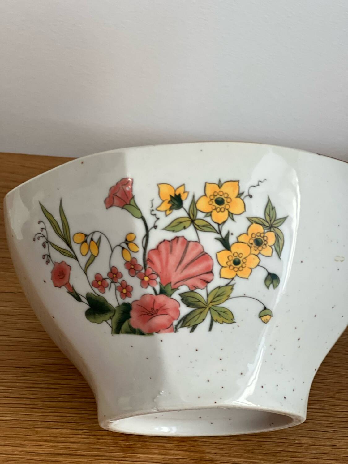 Vintage XXL bowl in speckled glazed stoneware 1980