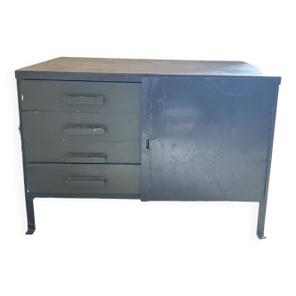 Meuble commode industriel