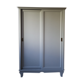 Armoire vintage