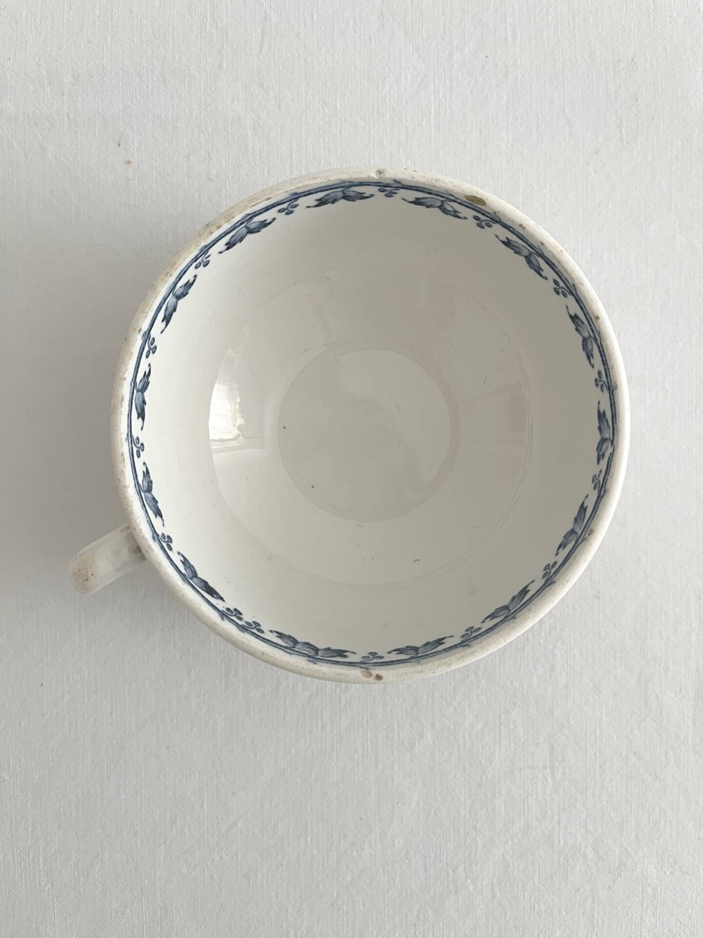 Antique ironstone cup "Carmen" Sarreguemines