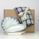 4 assiettes et 1 nappe — Les petits plats dans les grands #01