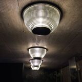 Black holophane wall light
