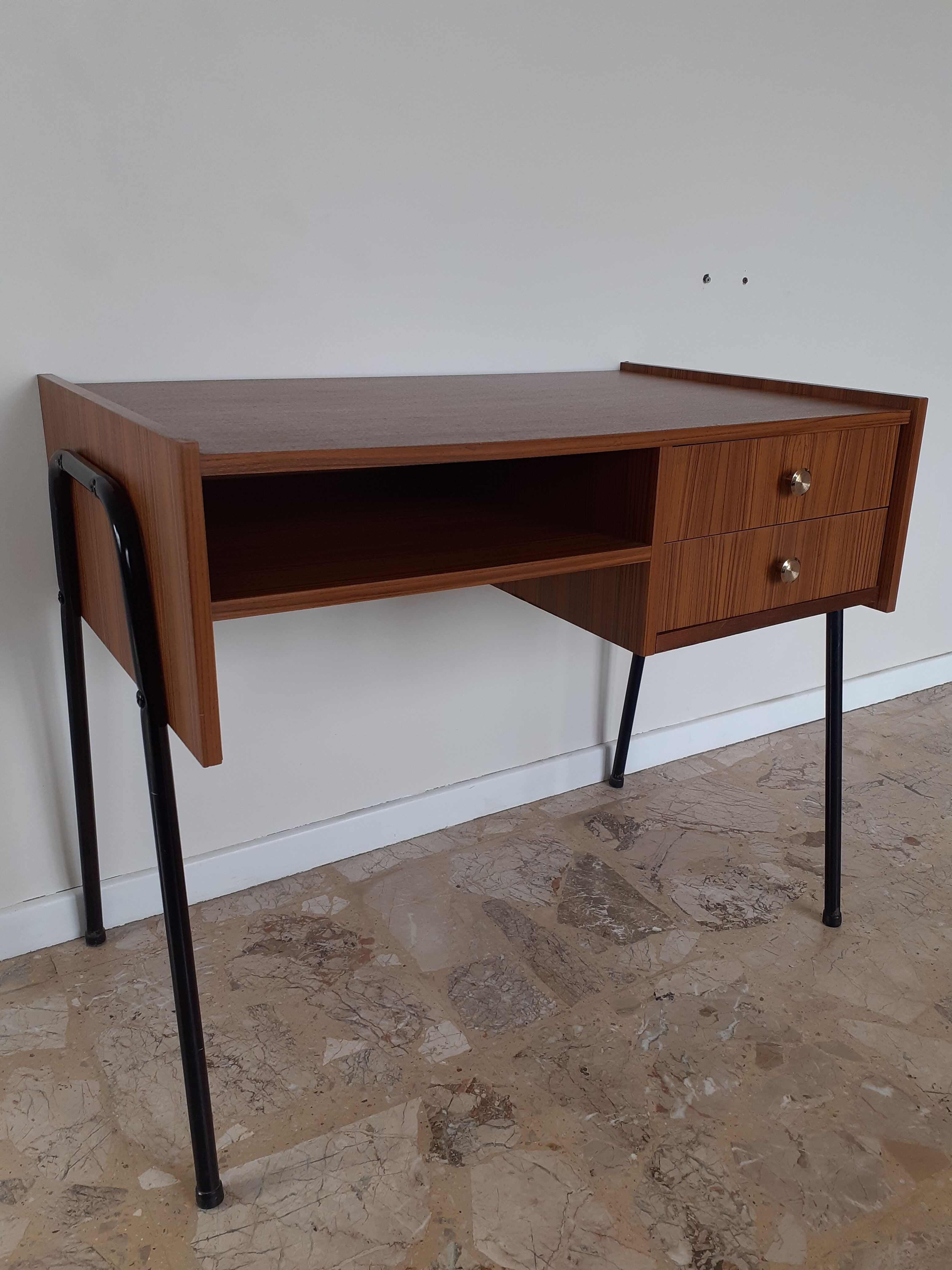 Vintage desk 50,60 formica