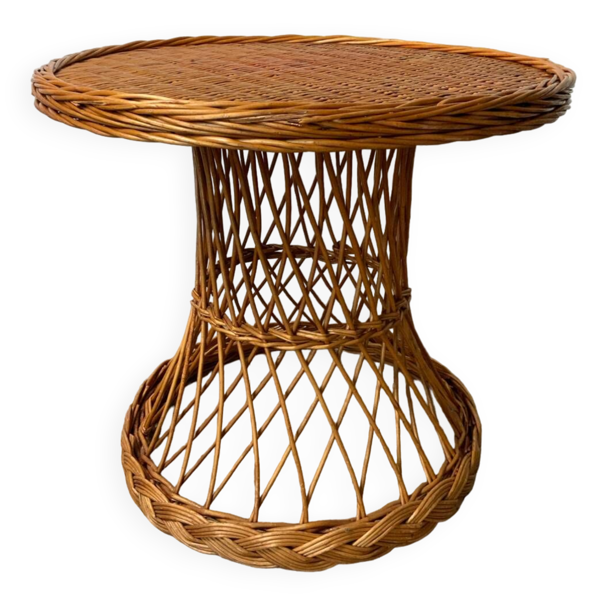 Wicker table