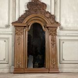 Painted carved wooden mirror, 18th century
