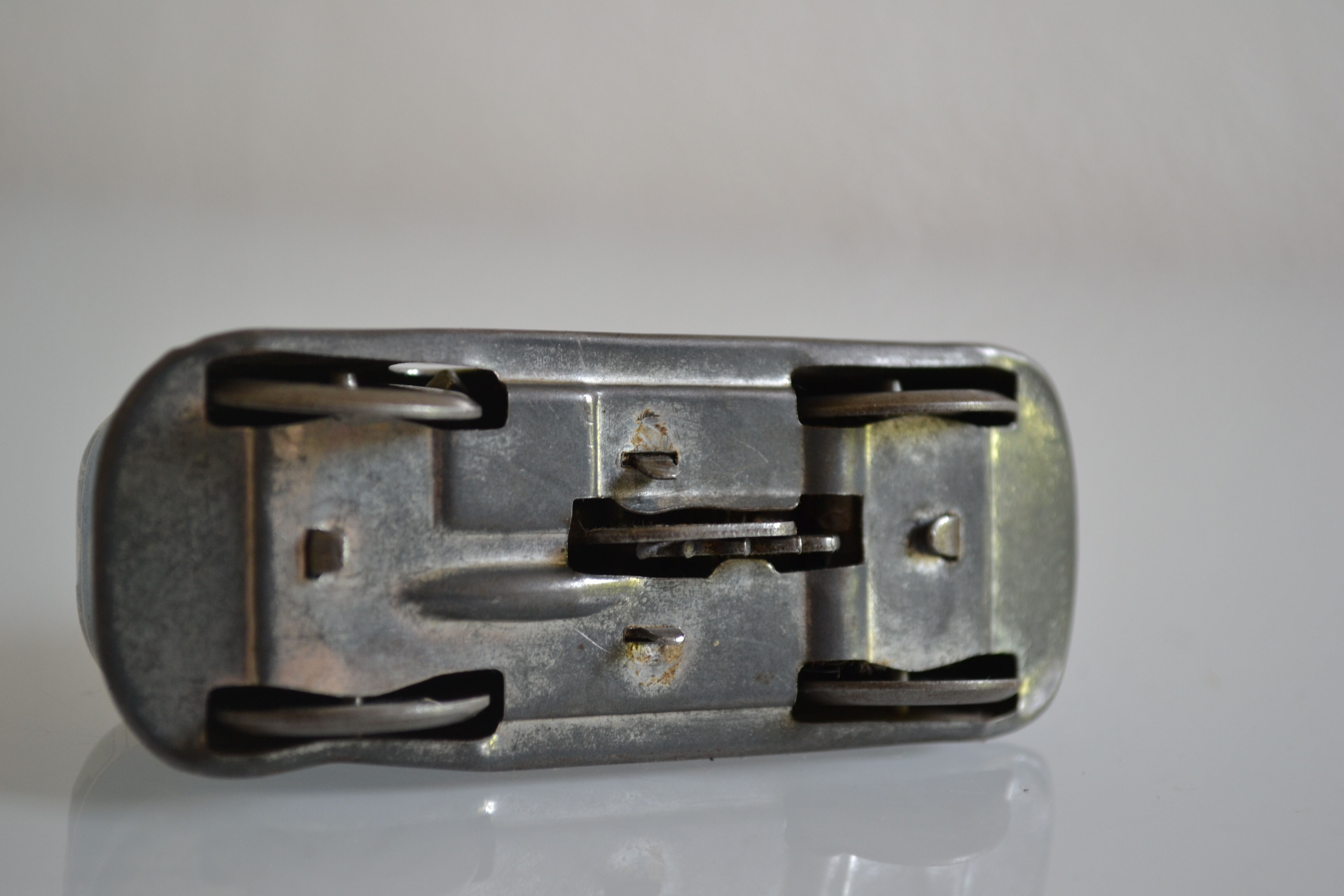 1950 vintage mechanical bus