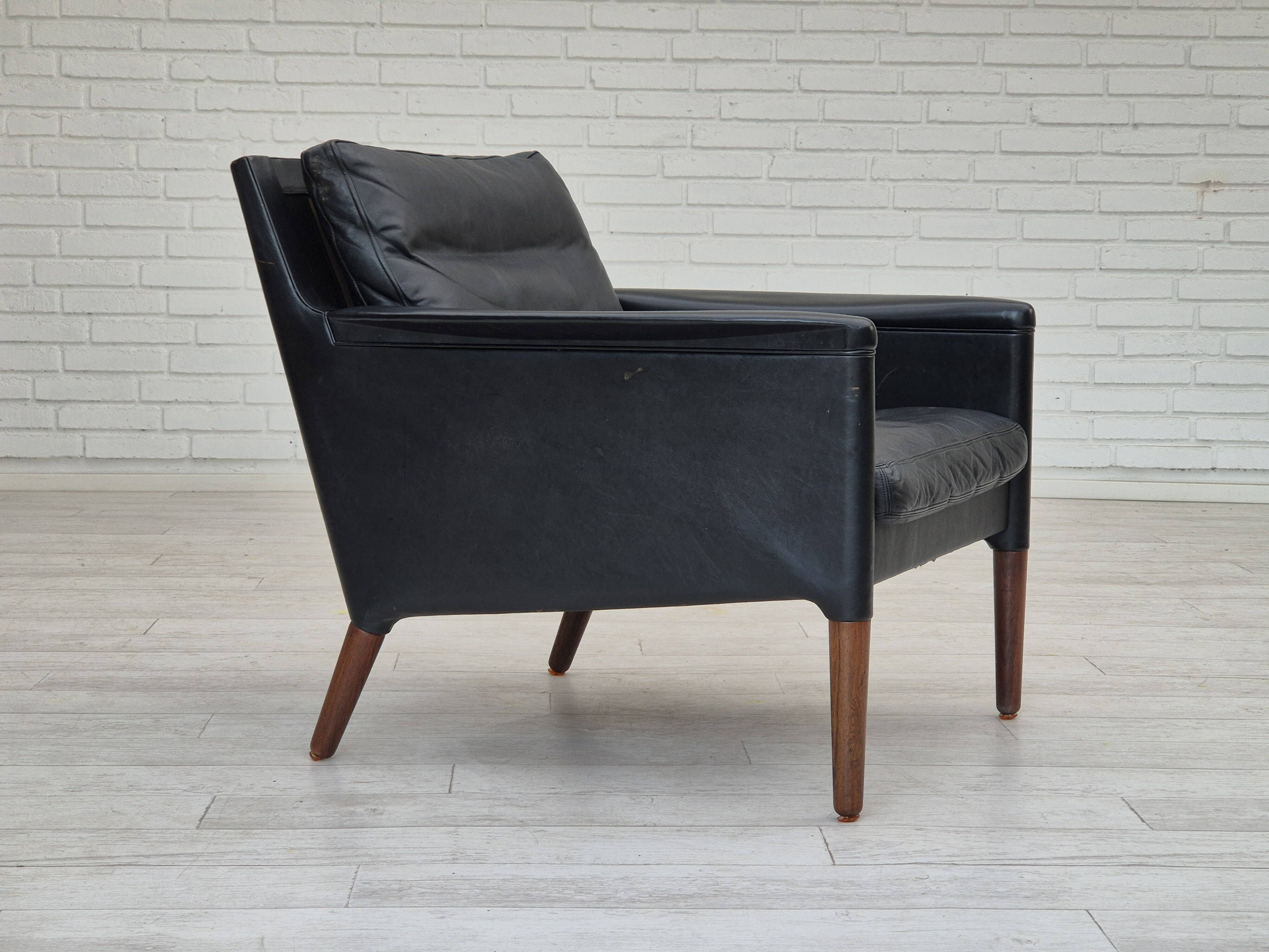 Années 1960, design danois de Kurt Østervig, chaise longue modèle 55, cuir, palissandre, originale.