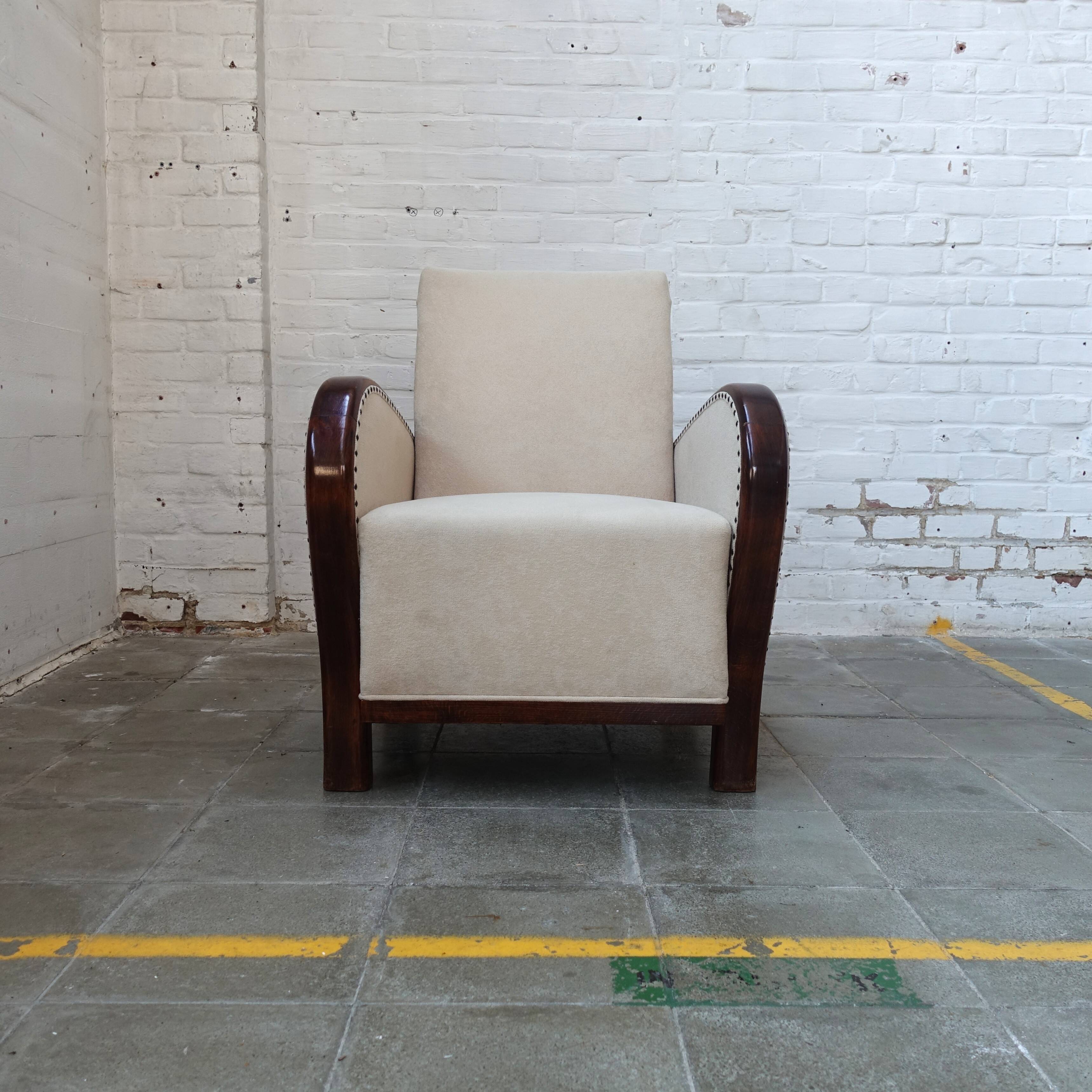 Set of 2 Hungarian Art Deco armchairs