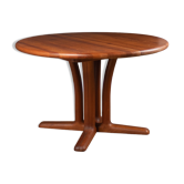 Danish extending solid dining table in teak from dyrlund