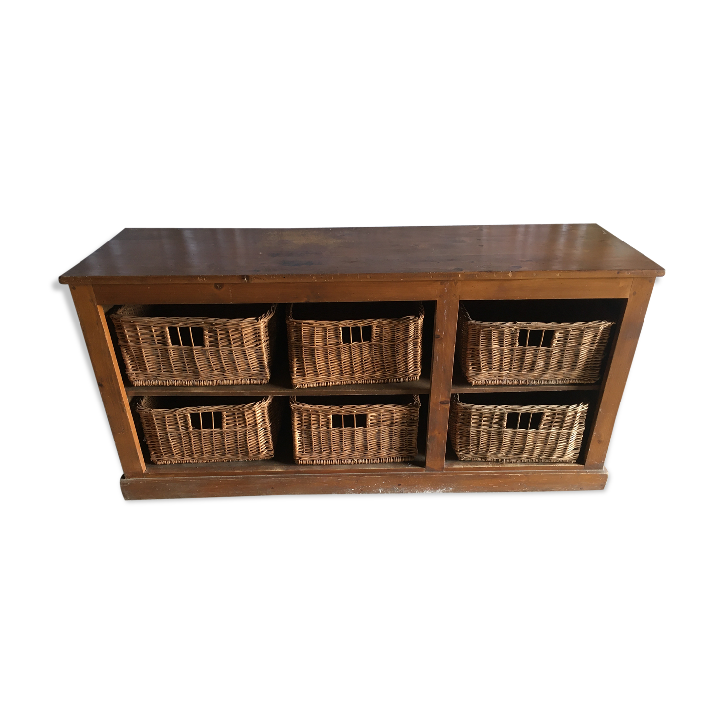 Craft furniture with wicker baskets