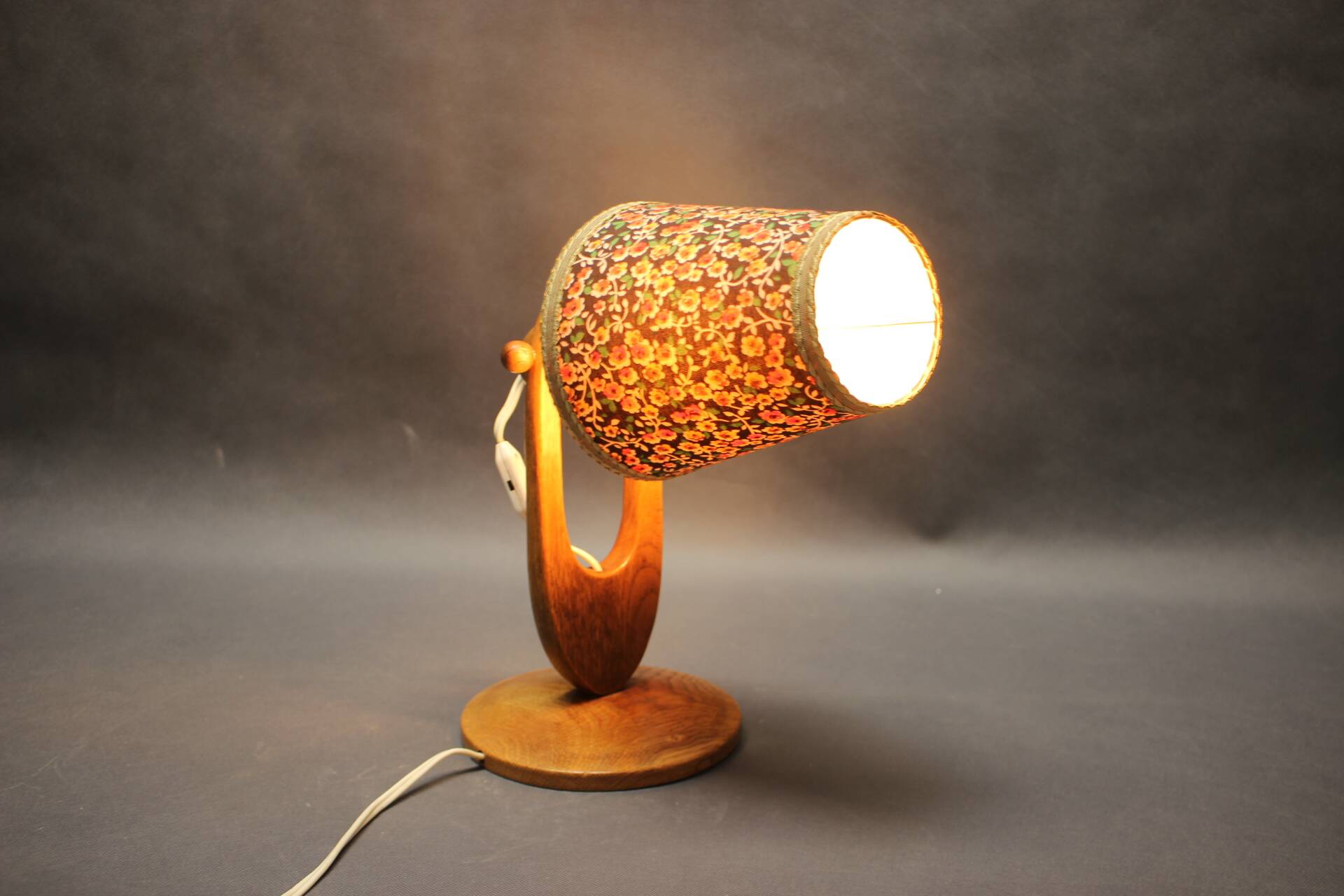 Mid-century adjustable wooden table lamp with floral shade, Czechoslovakia, 1970.