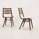 Ensemble de quatre chaises de salle à manger en bois courbé des années 1960 par Ton, Tchécoslovaquie