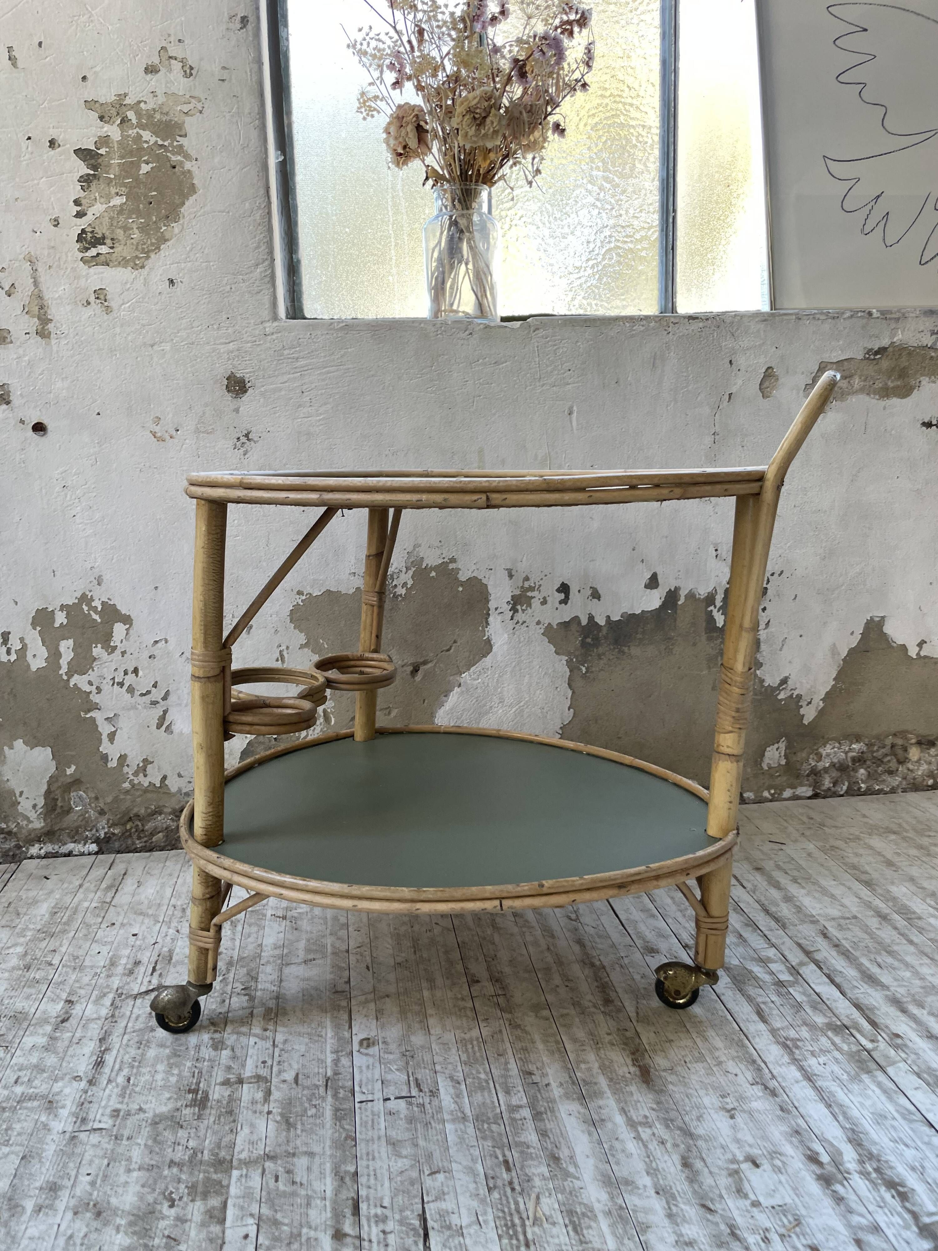 Desserte, table roulante en rotin années 60