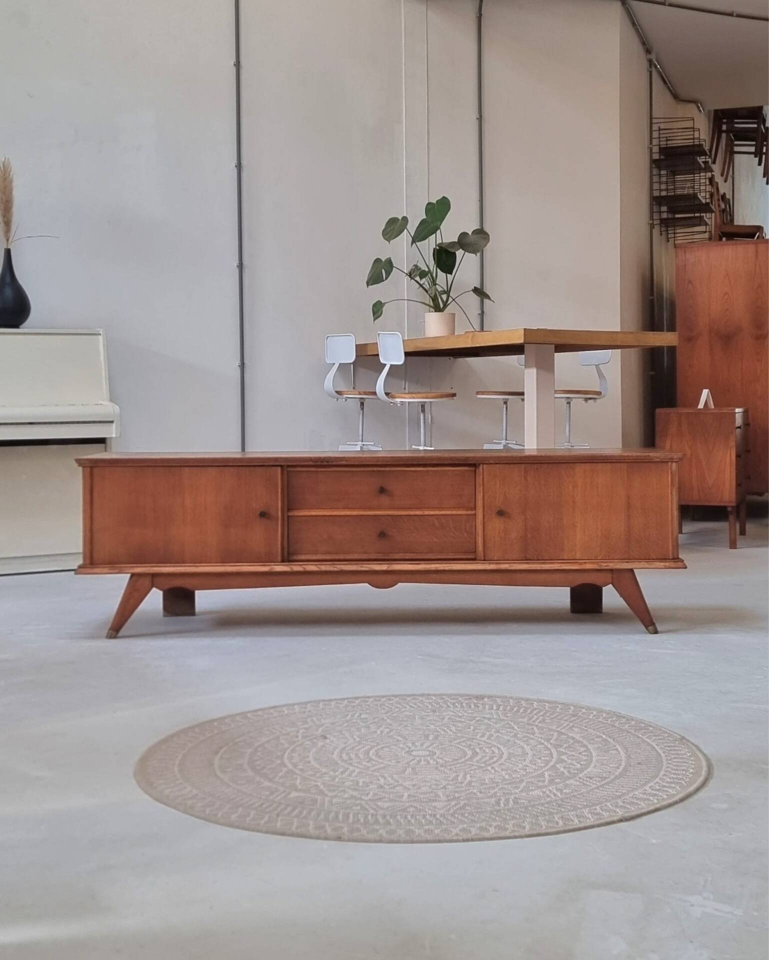 Mid-century lowboard