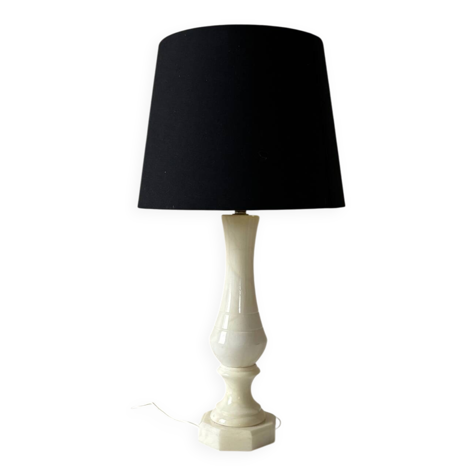 Alabaster lamp