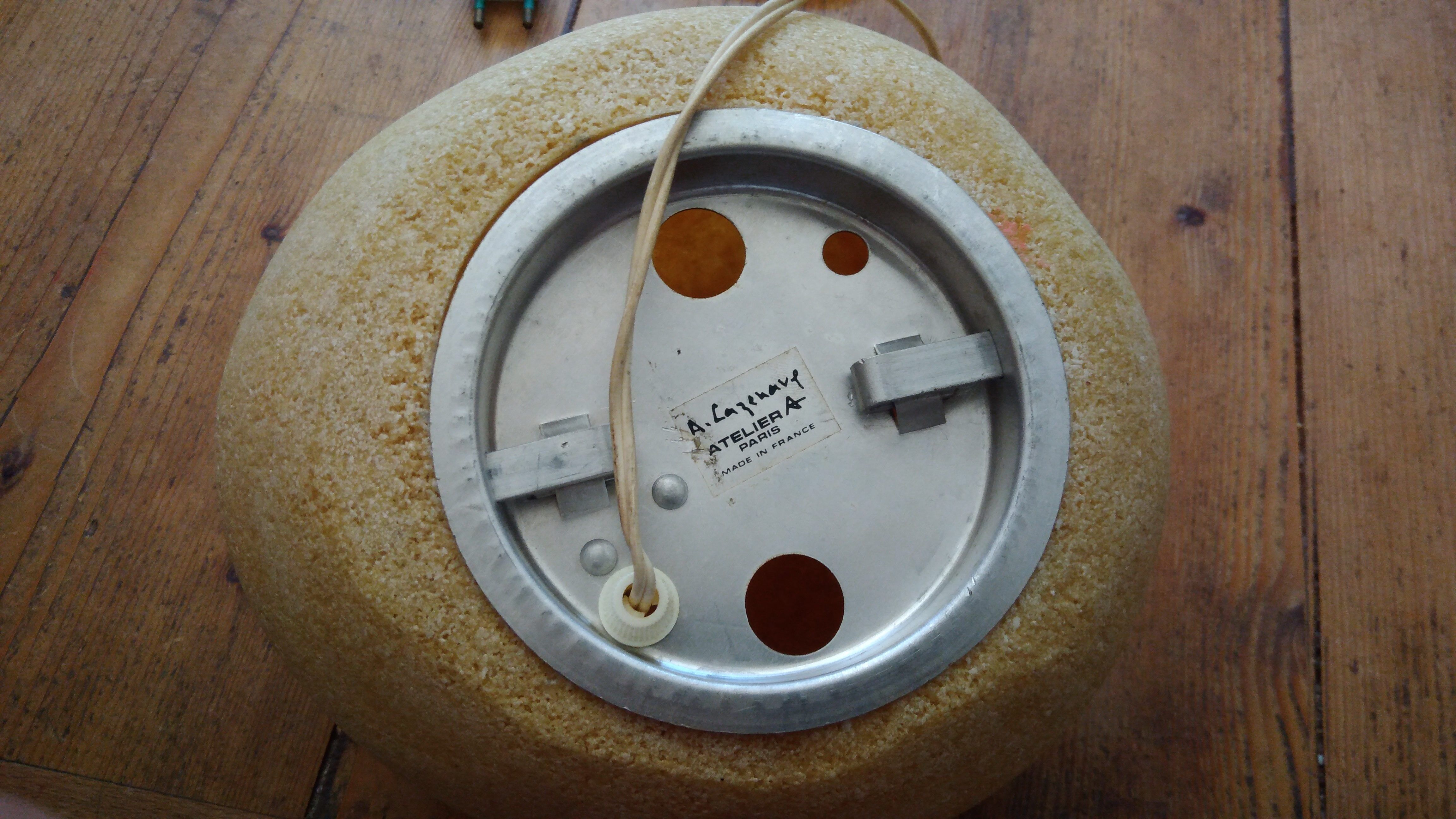 Dora pebble lamp from cazenave