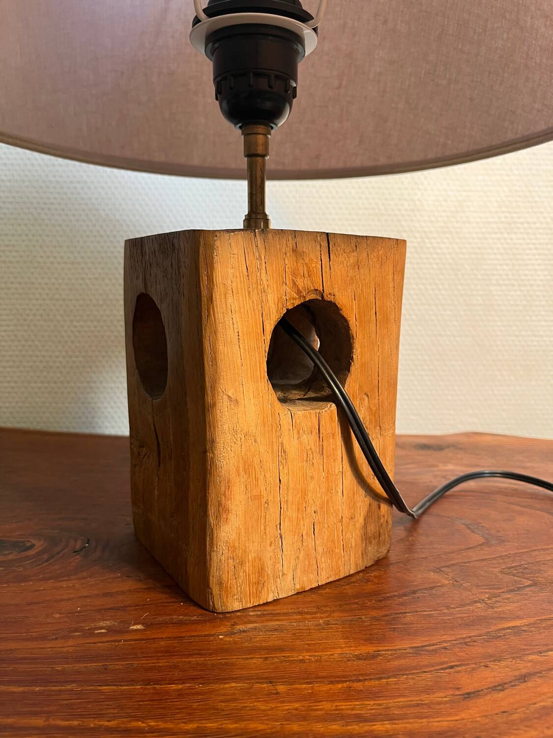 Solid wood table lamp