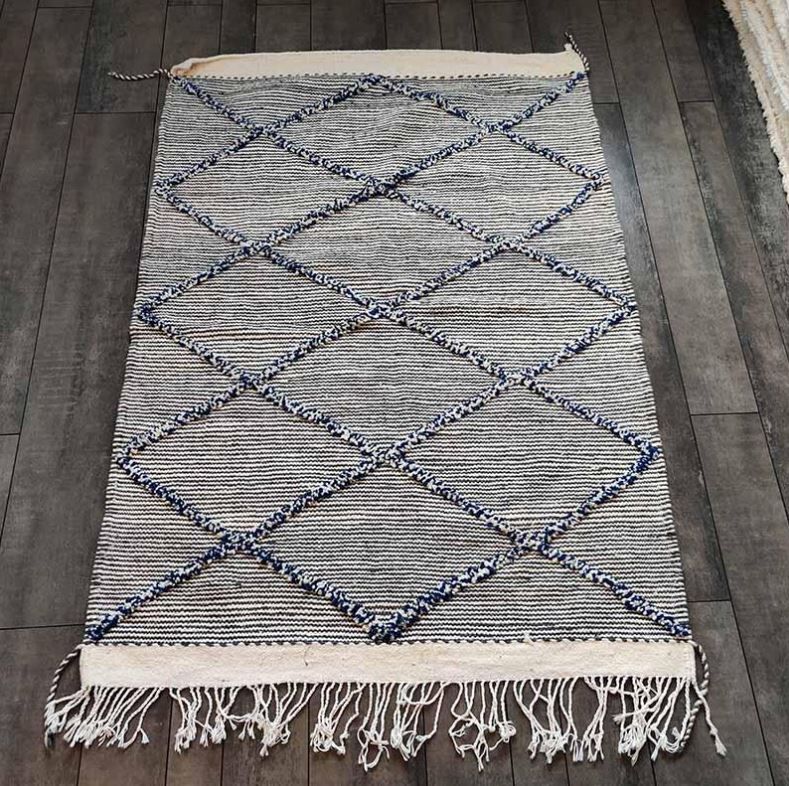 Berber carpet zanafi blue diamond 105x155 cm