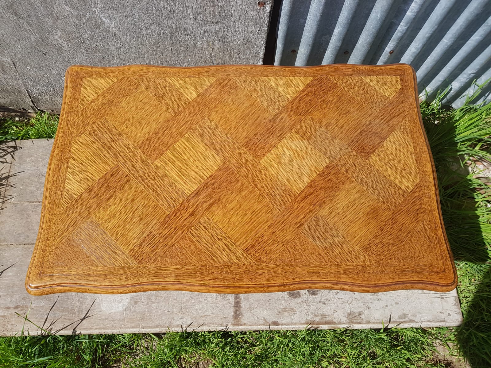 Former table low style Louis XV marquetry wood feet curved vintage