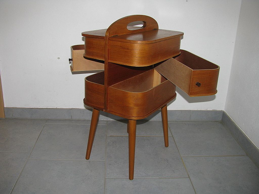 Travailleuse en teck asystent 1960/70s