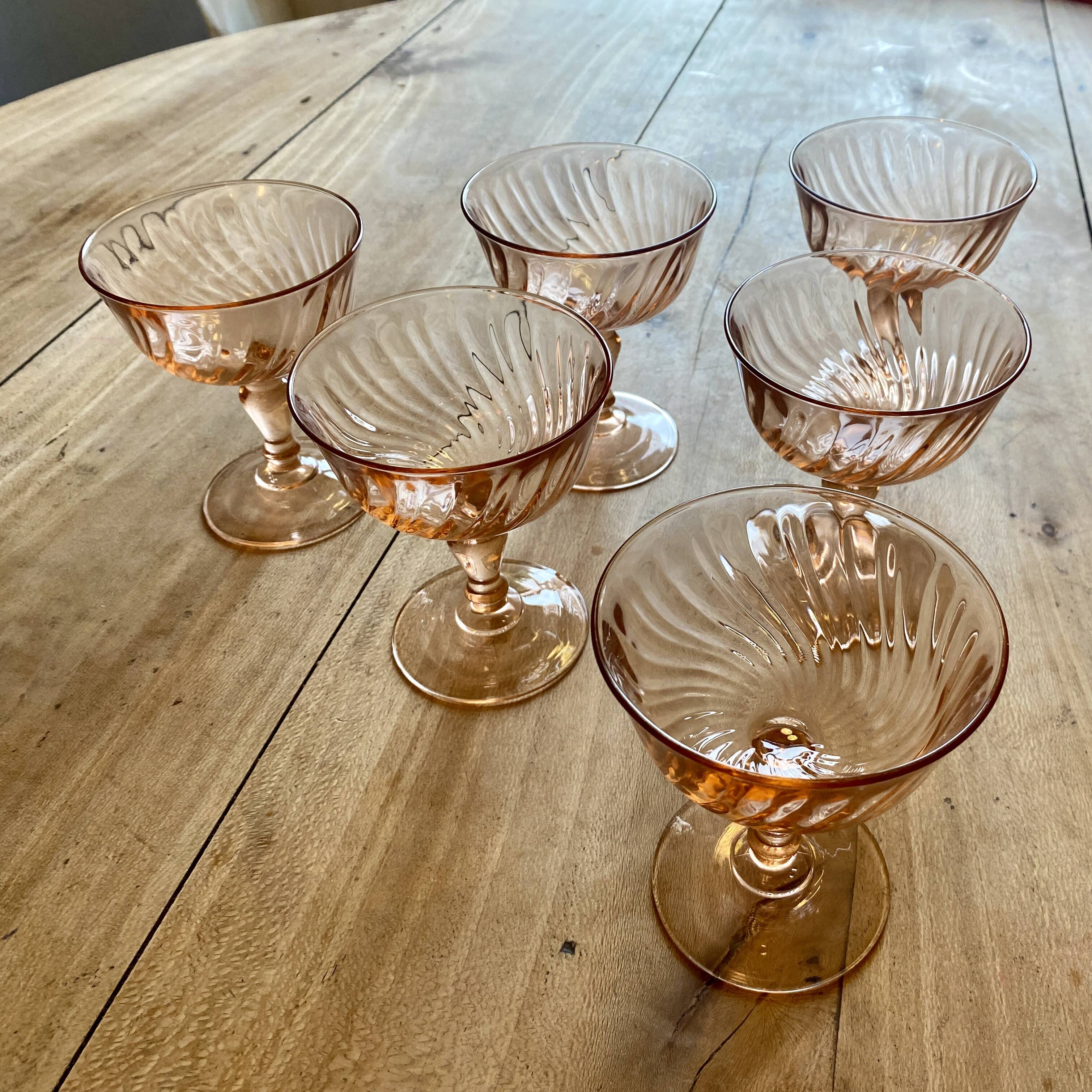 Set of 6 vintage rosaline champagne glasses