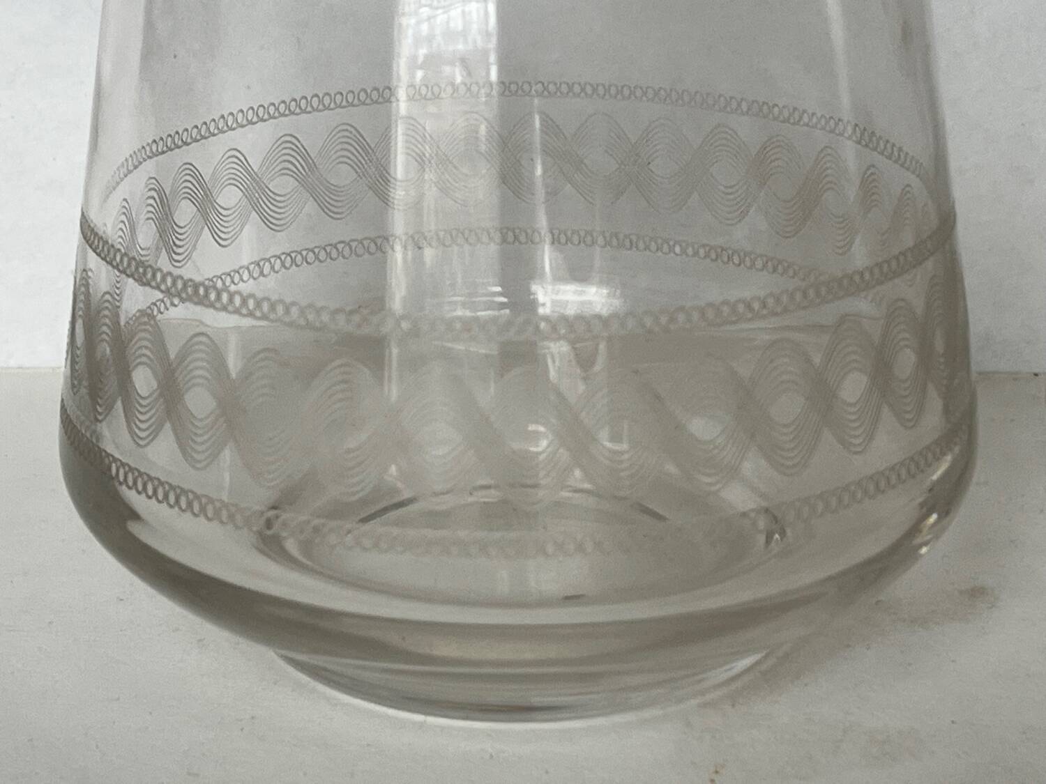 Pair of engraved crystal decanters