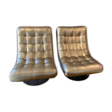Paire de fauteuils en cuir
