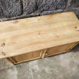 Small old tree closet