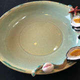 Paris ceramic dish with slip decoration, by Suzy Coste