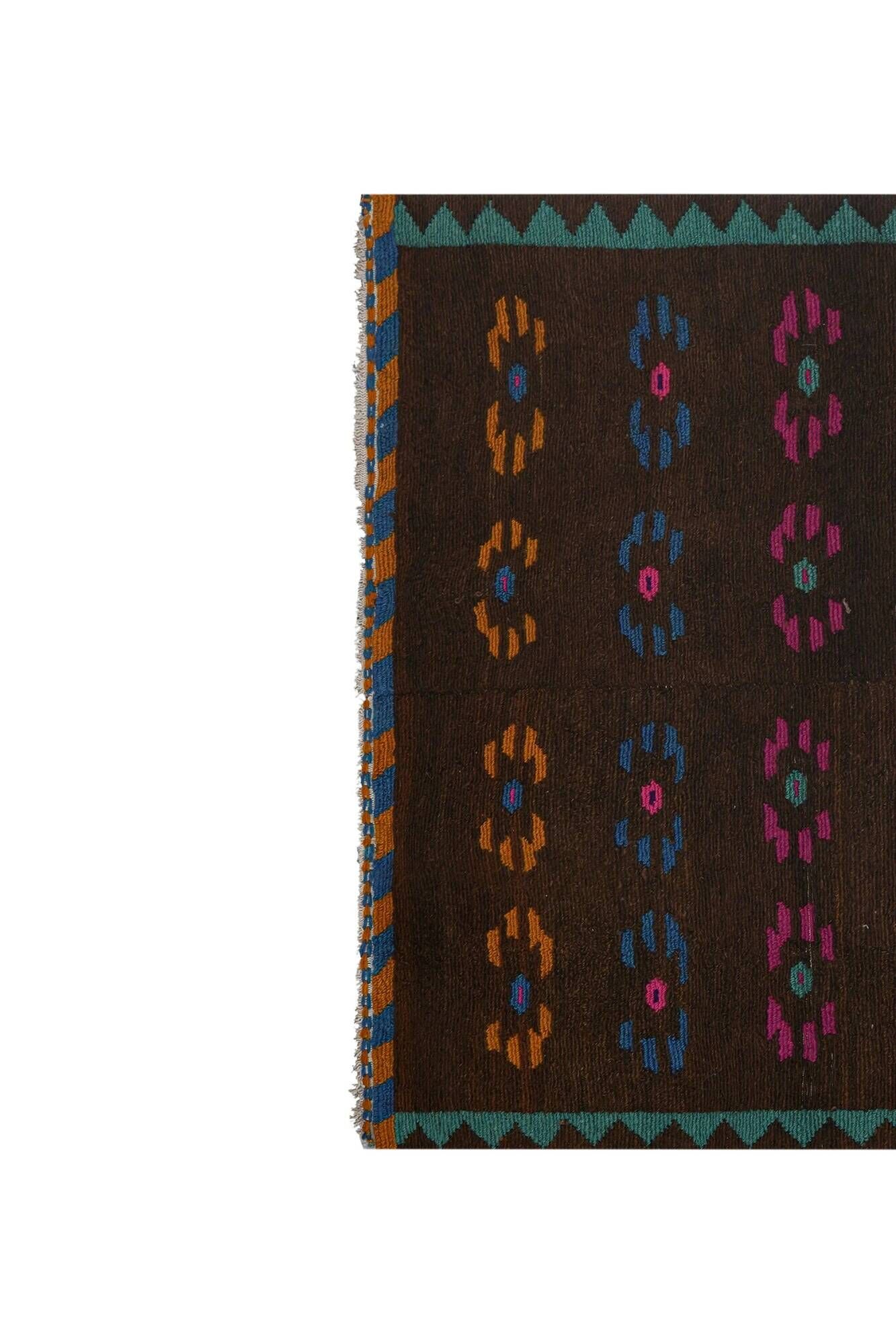 Vintage handmade Turkish rug 120x140 cm