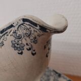 Saucière sur pied en terre de fer bleu/vert modèle "Mignon", H & Cie Sarreguemines