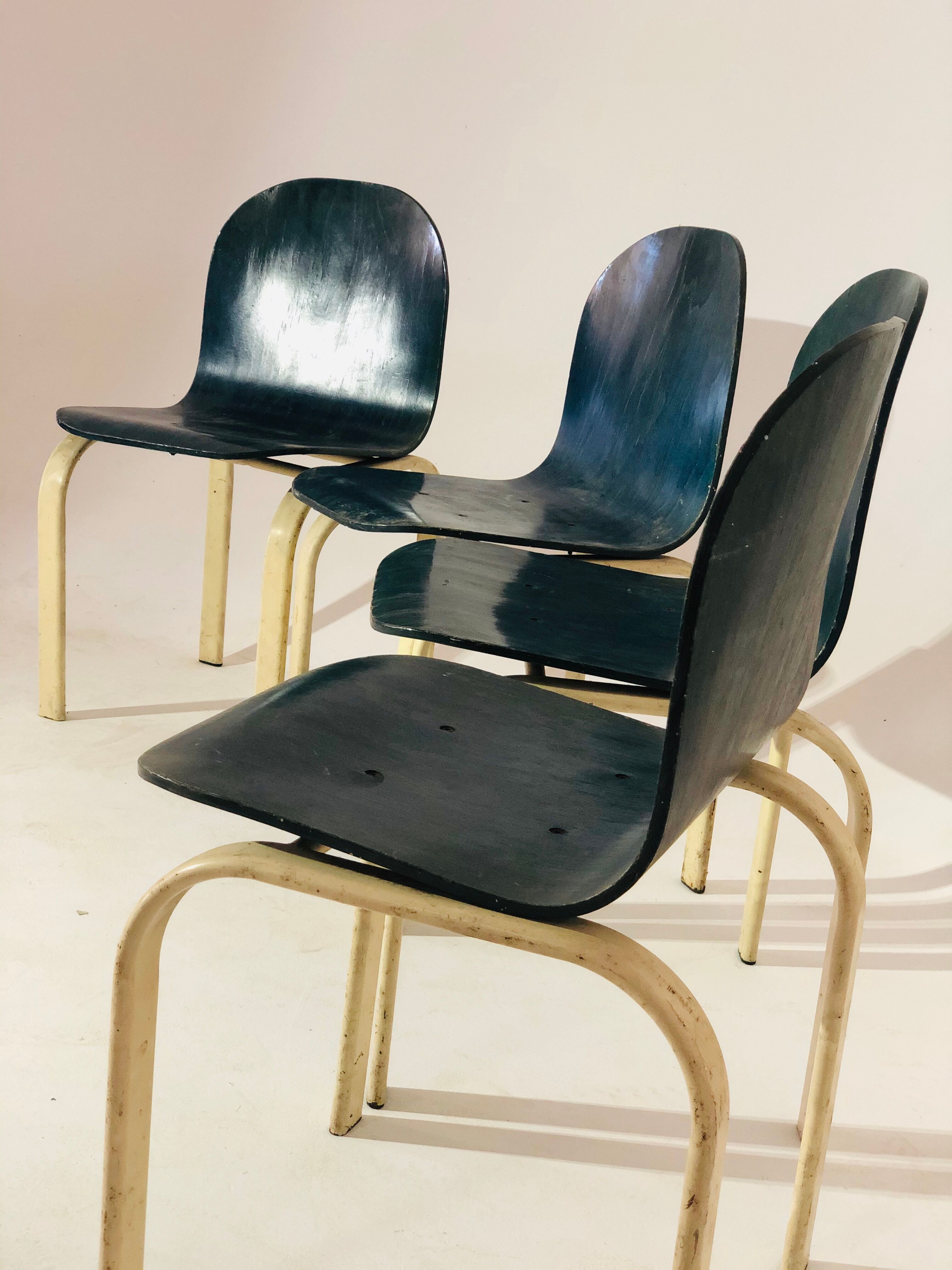 Suite of 4 chairs  - wood and metal - vintage