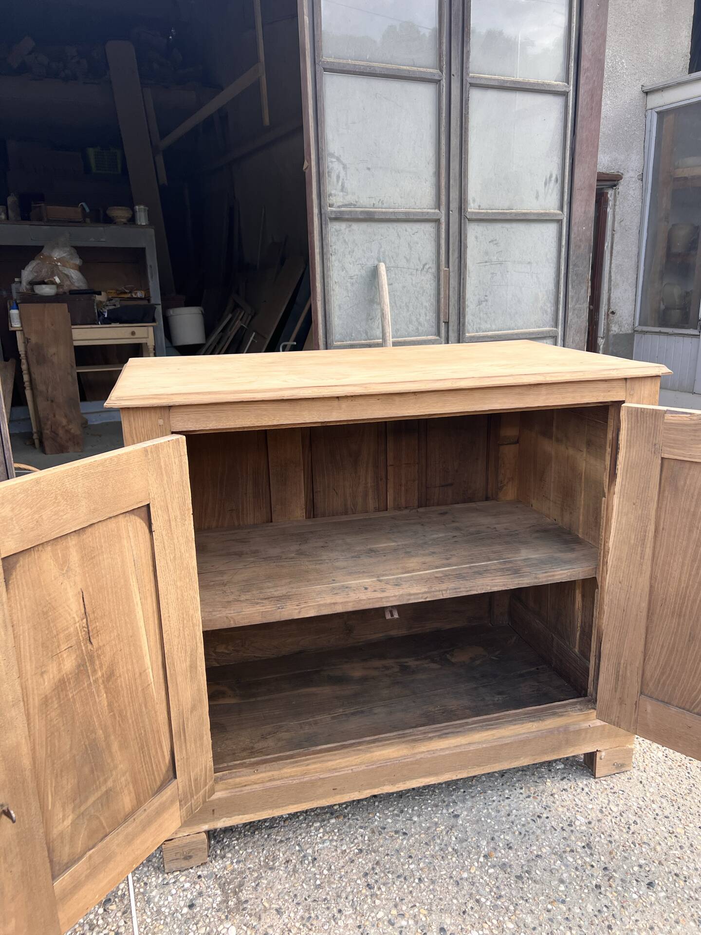 Solid wood sideboard