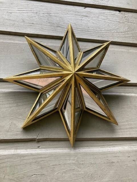 Miroir en forme d'étoile