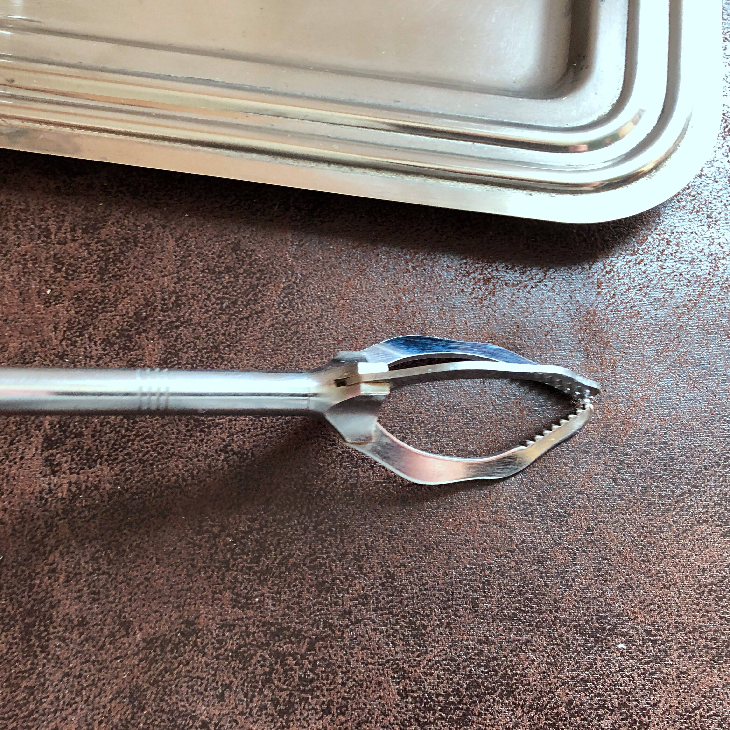 Seau à glace verre cristallin texturé avec pince à glaçons