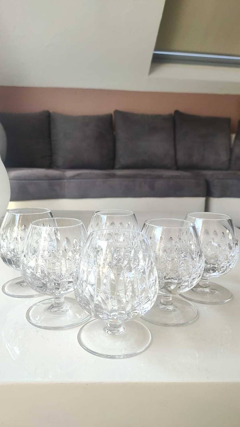 Lot 6 x High quality cut crystal Cognac glasses. Gorham/Althéa model. Double-row scale design