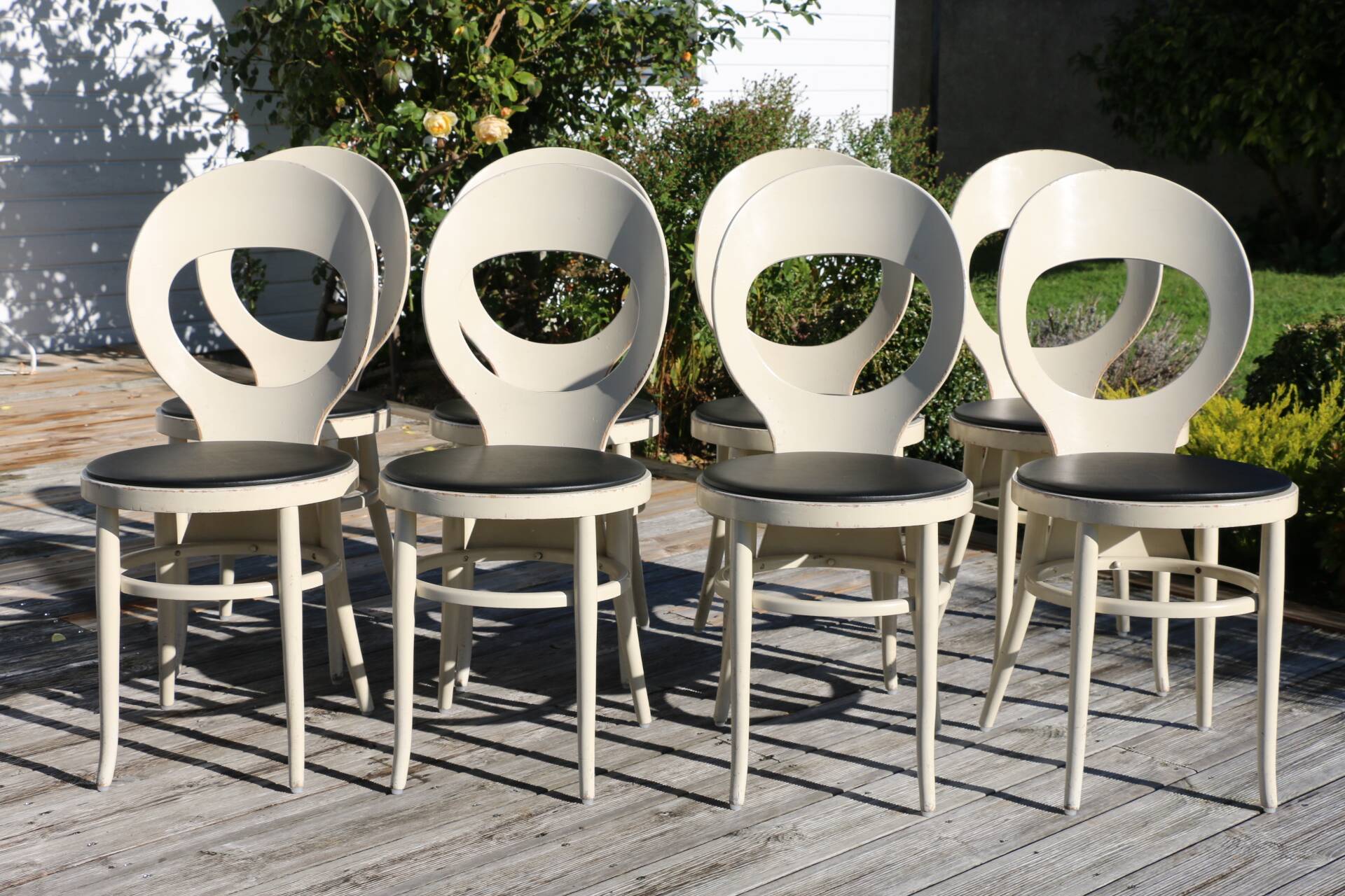 Chaise baumann mouette blanche skaï noir