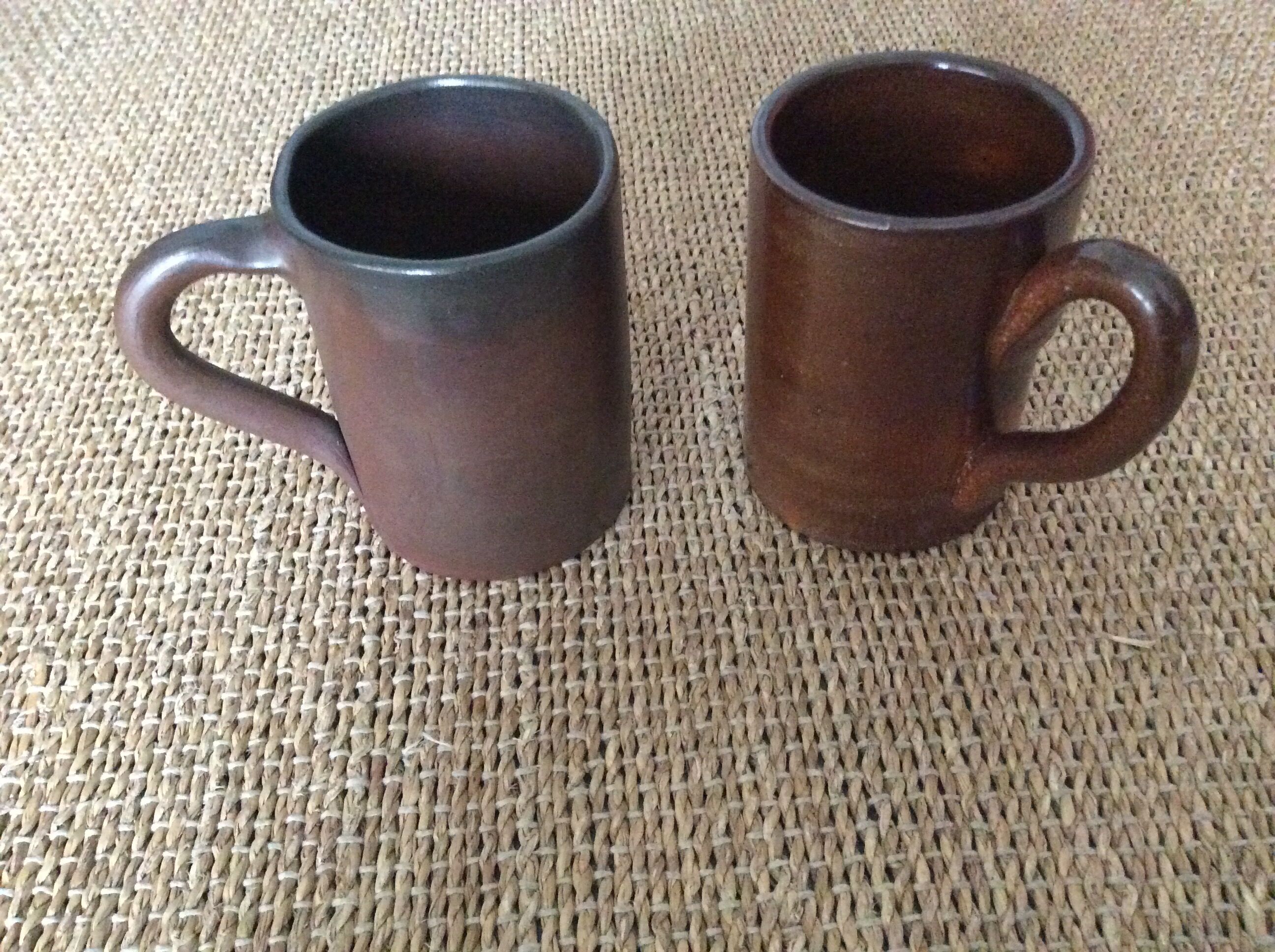 2 stoneware mugs