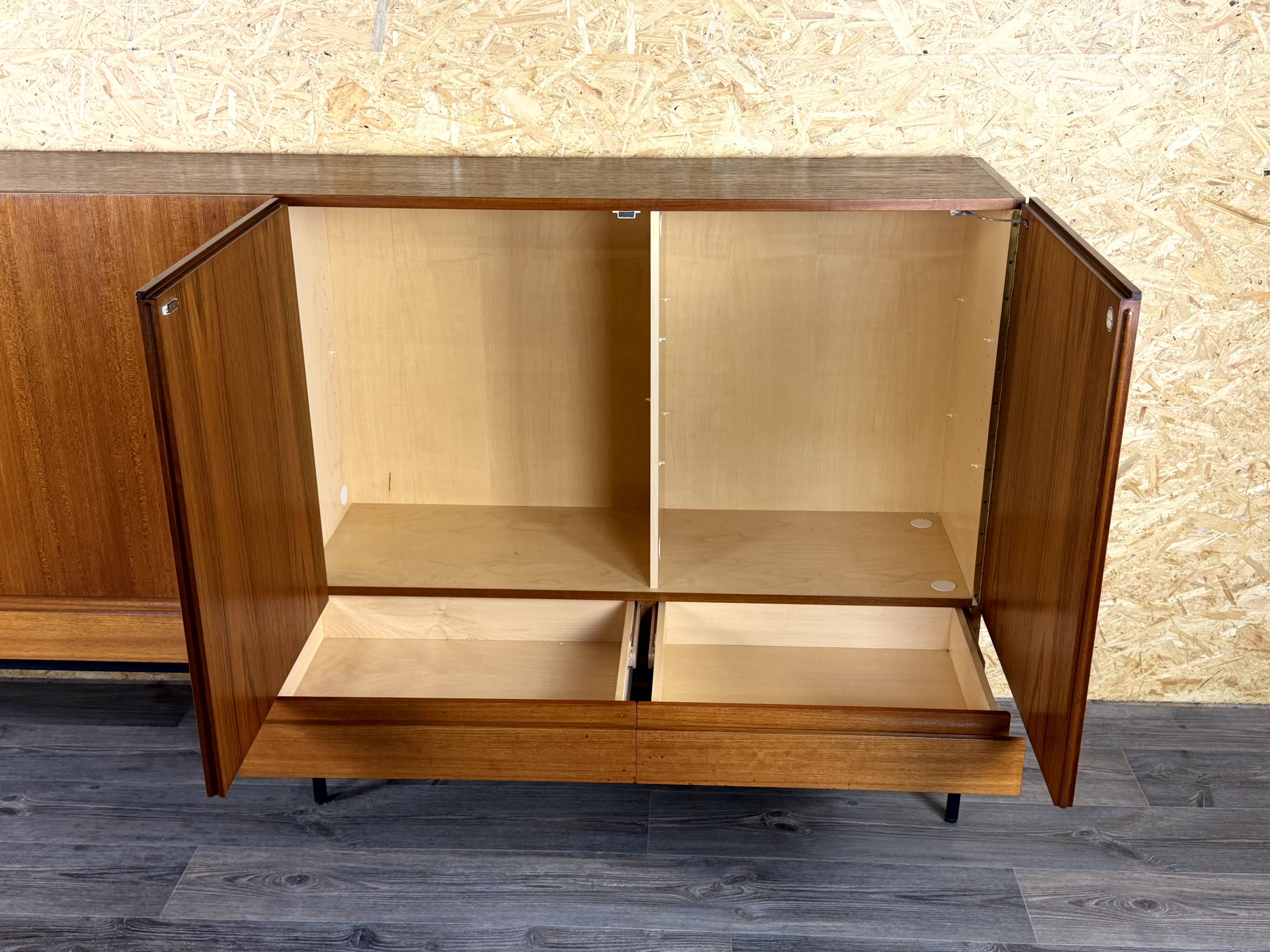 Buffet haut B60 en teck par Dieter Waeckerlin pour Behr, années 1960-1970