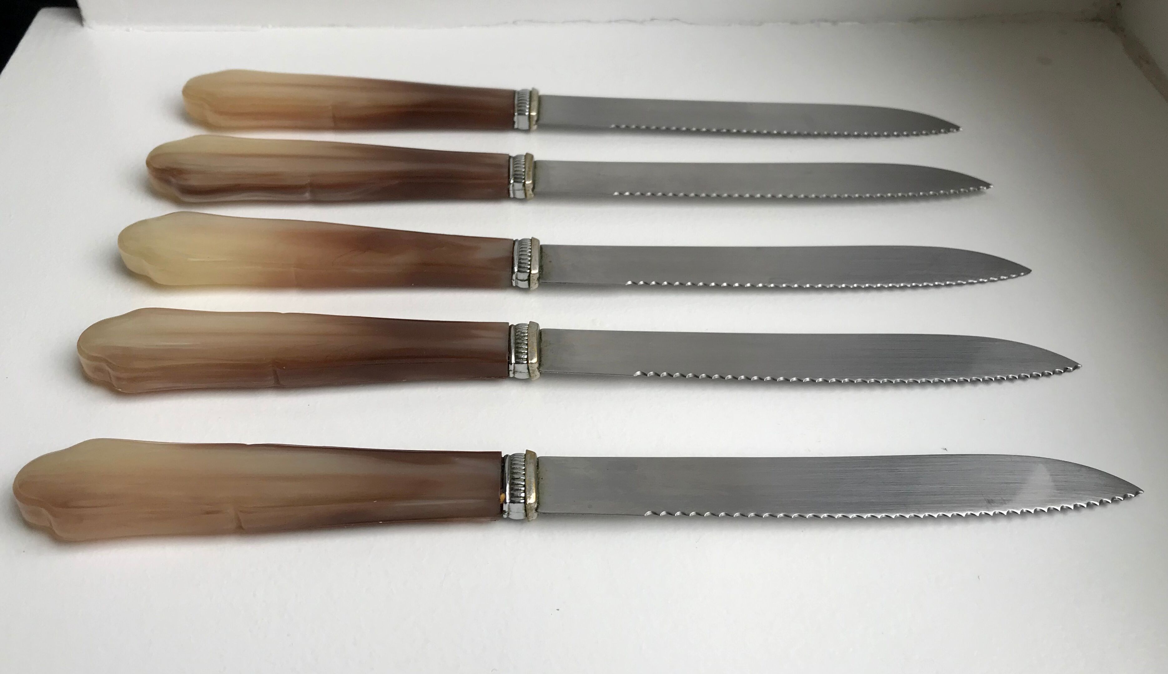Set of 5 vintage tooth knives 70s