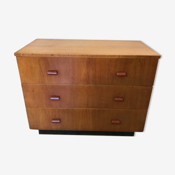 Vintage three-drawer dresser