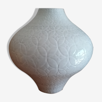 Rounded vase