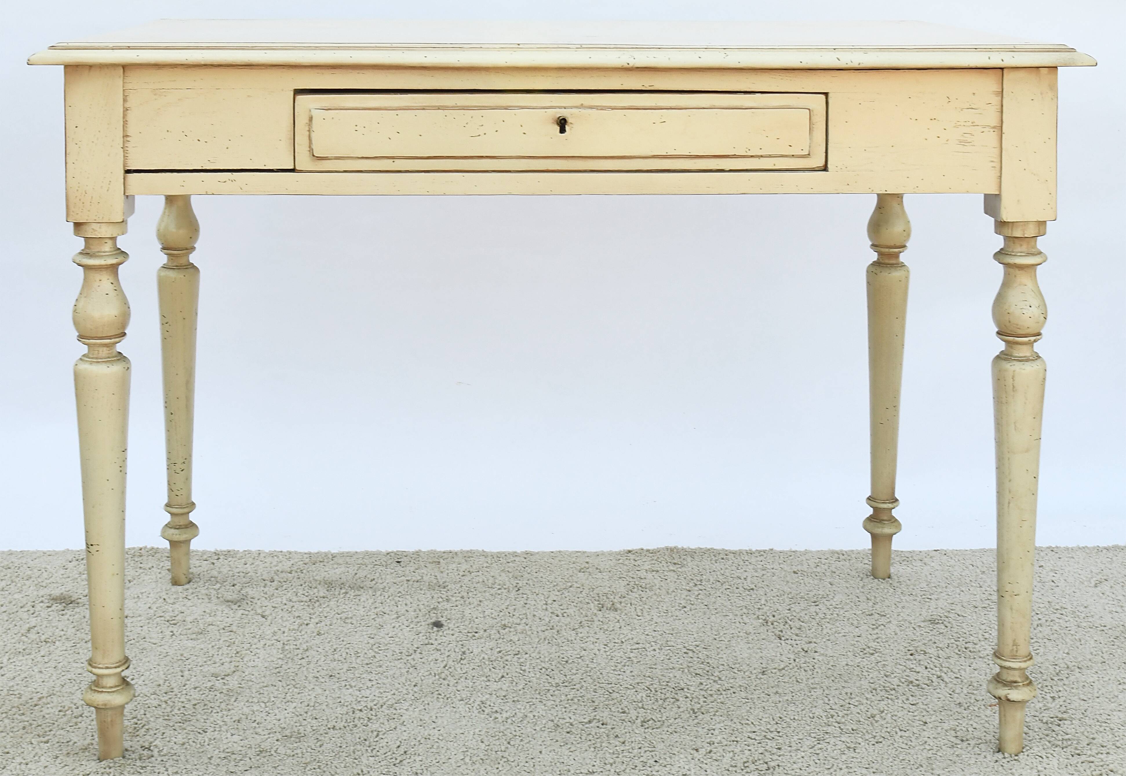 Table bureau en bois laqué