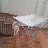Foldable stool
