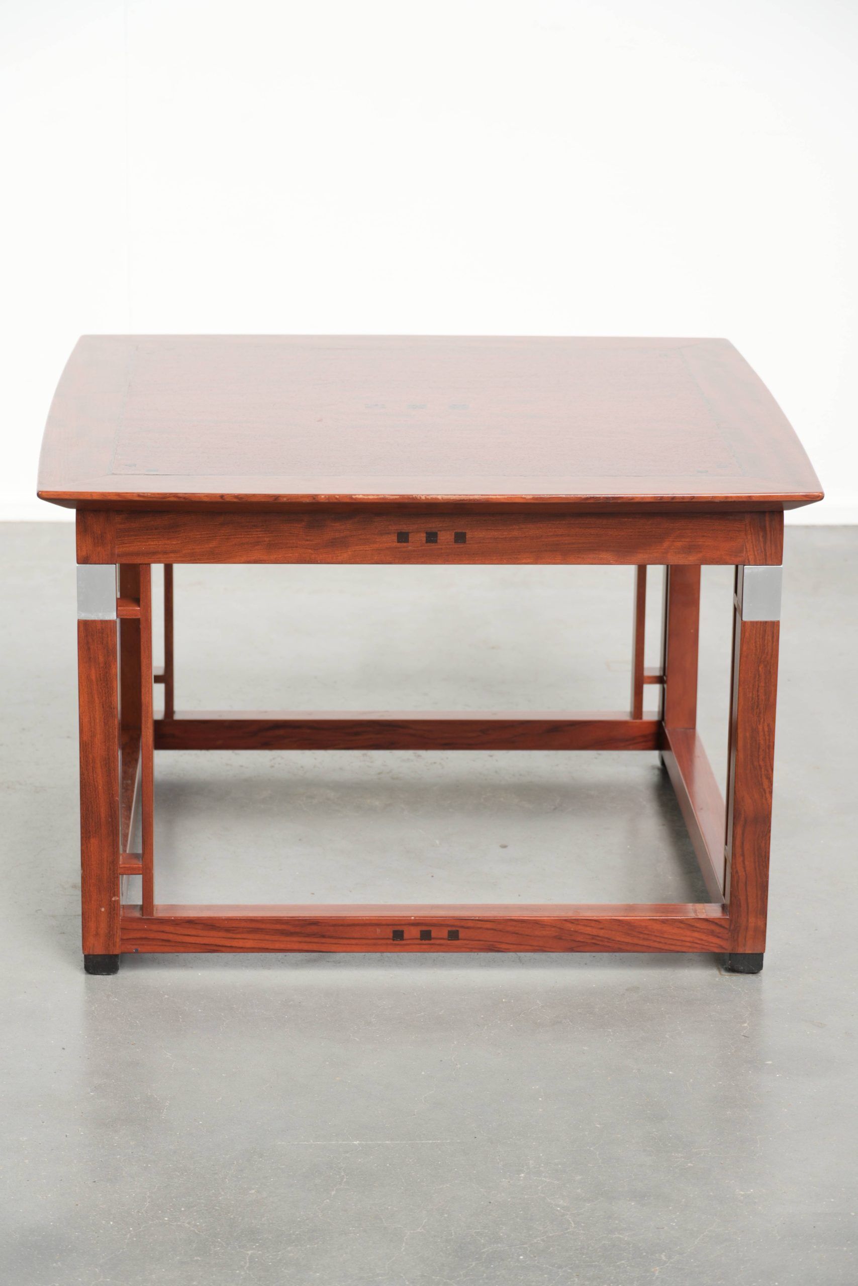 Table d'appoint/café design Art Déco carrée