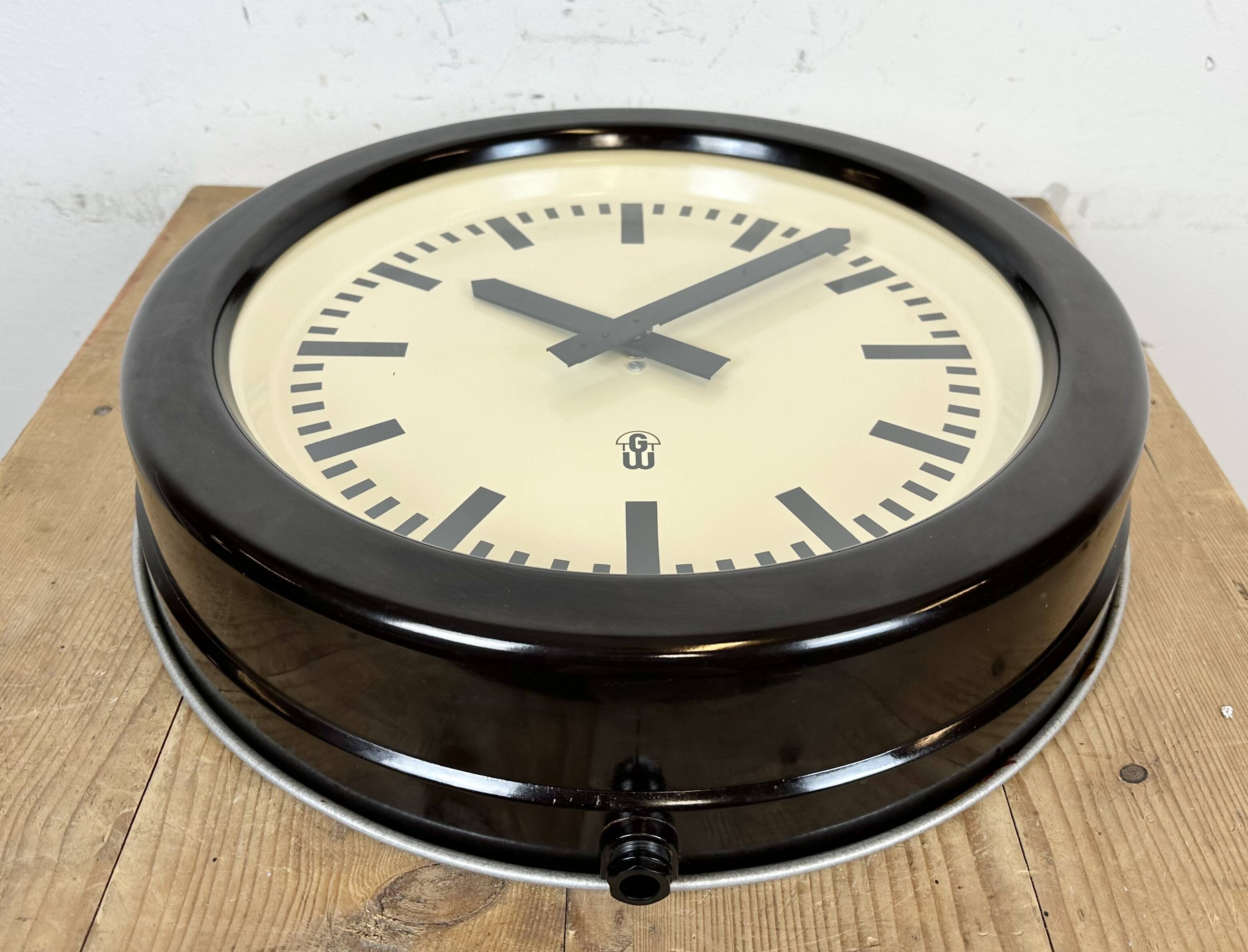 Large Industrial Brown Bakelite East German Wall Clock from GW, 1960s