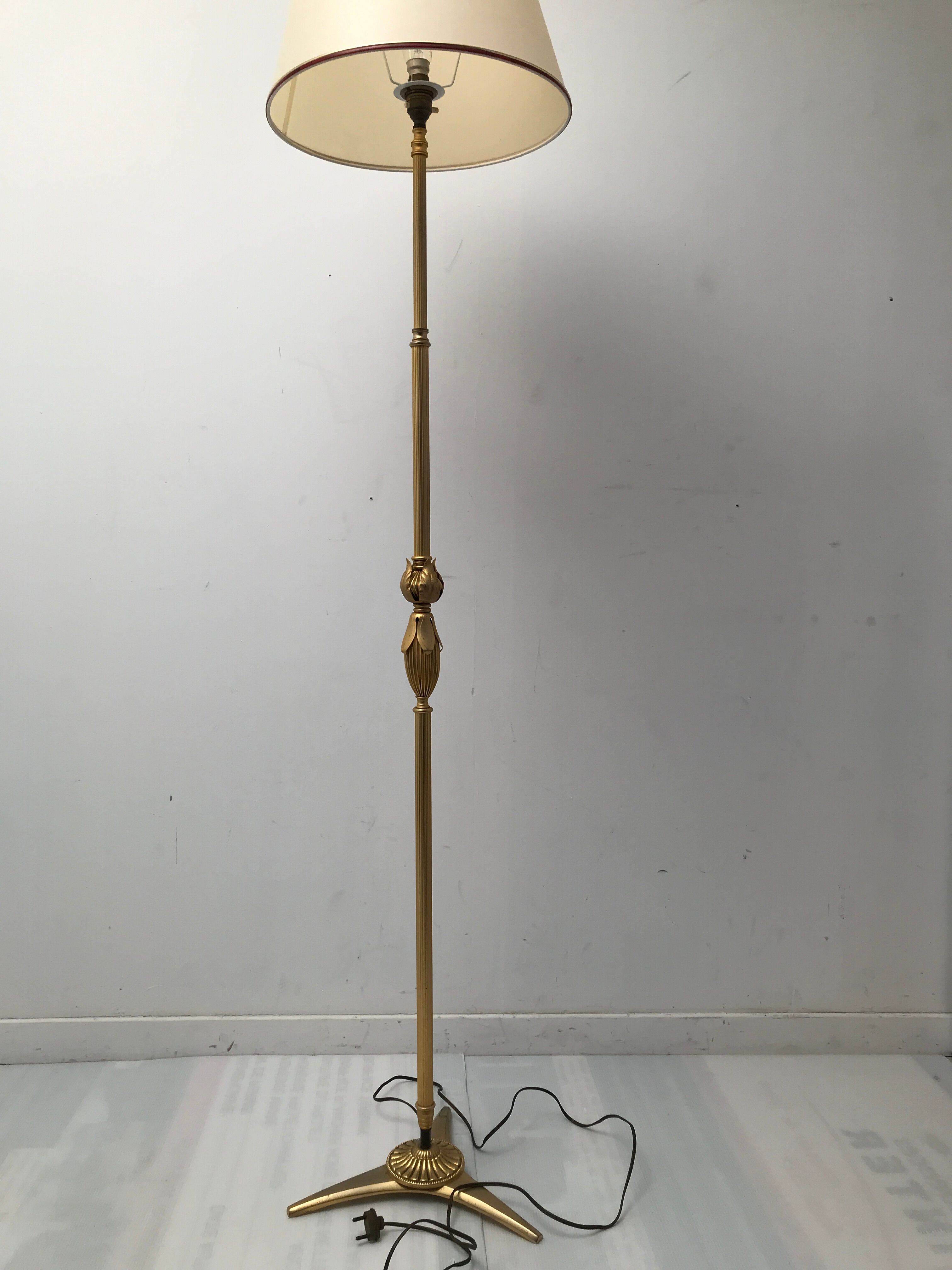 Vintage golden brass lamp anne 50